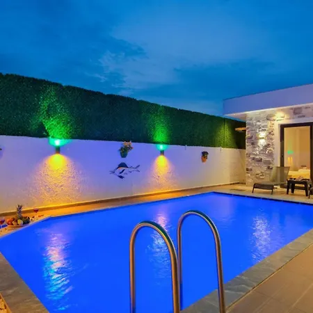 Sitrin 1 Villa