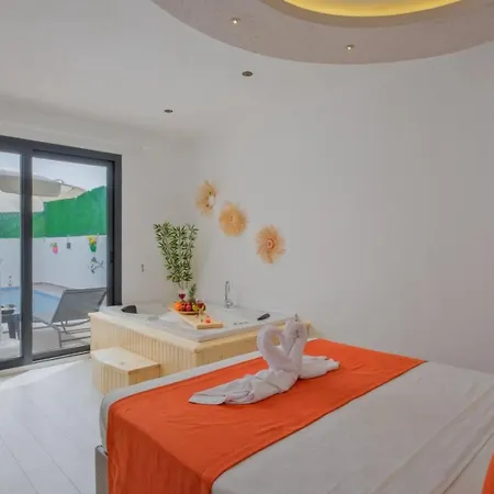 Lenzo 빌라 페티예