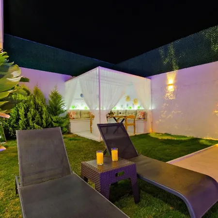 Villa Sitrin 1 *